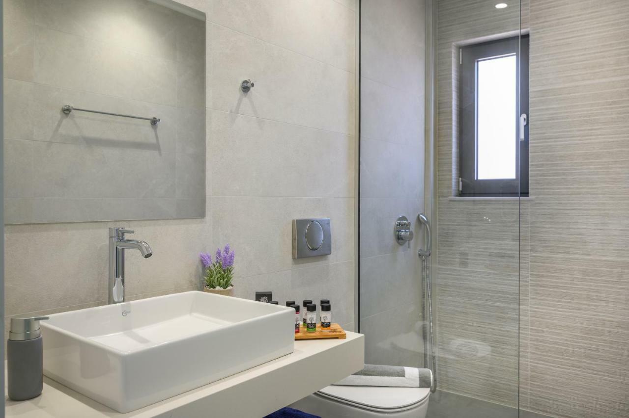 Athina Suites Luxury Suites Near The Sea Platanias Platanias  Ngoại thất bức ảnh